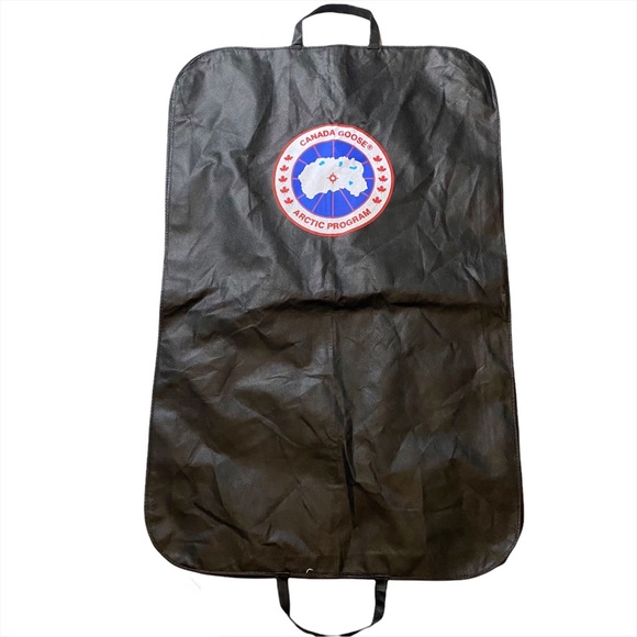 Canada Goose Dust Jacket zip up bag - Picture 1 of 5